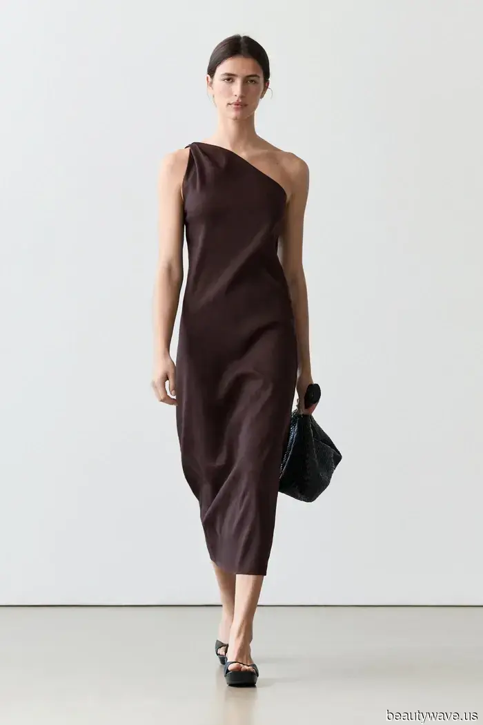 Zara's sister brand has just launched its most stylish collection yet—9 summer items that are likely to sell out quickly.