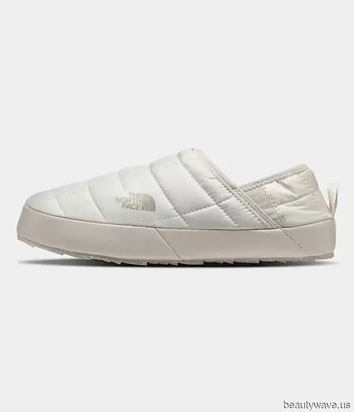 Desde suaves forros polares hasta abrigos acolchados de chica cool, estos son los regalos que le estoy dando a mis amigas más estilosas.