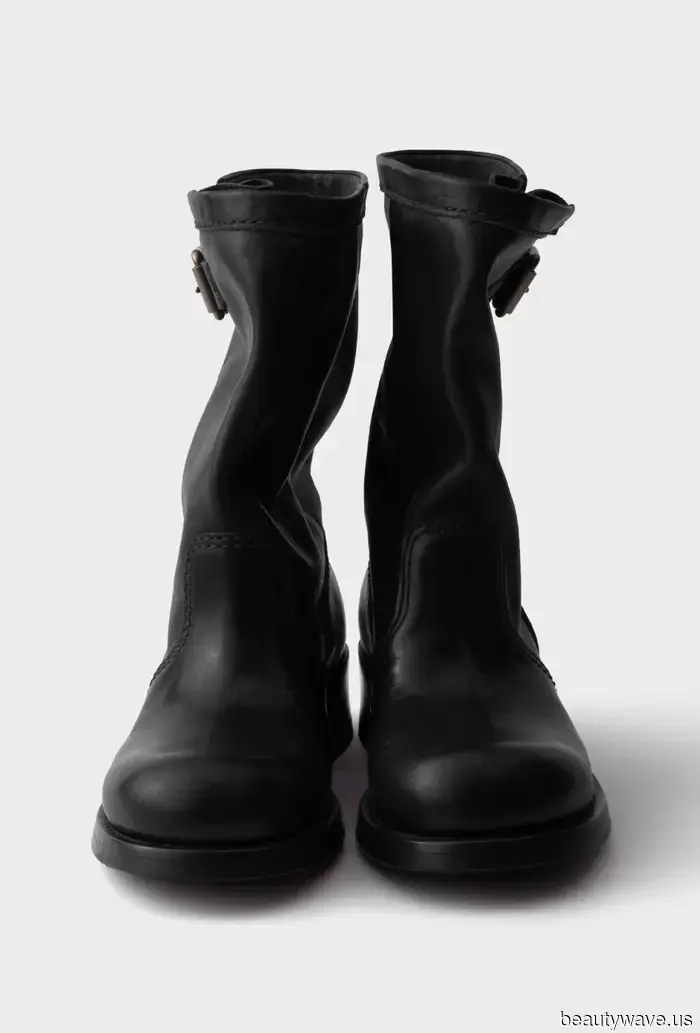 Not Ugg Boots, Not Low-Rise Jeans—Here Are the Y2K Trends That Are Most Significant This Summer.