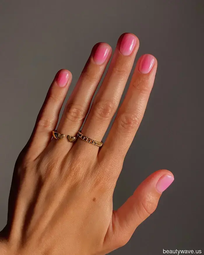 Experten sagen, dass diese 7 Nagellackfarben im August dominieren werden.