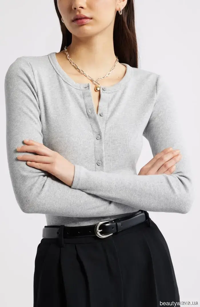 Если бы стильная французская женщина делала покупки на распродаже в Nordstrom в конце сезона, вот 35 товаров, которые она добавила бы в свою корзину.