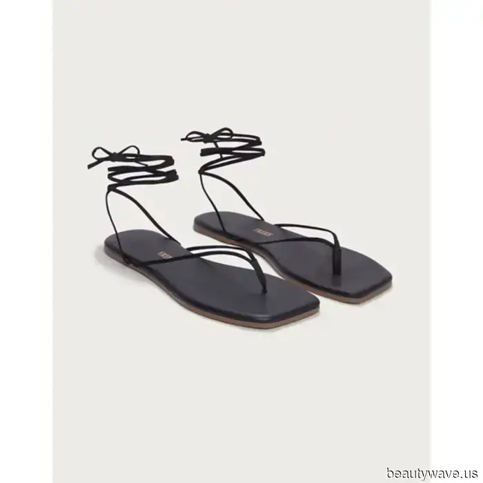 It's Official—These 5 Summer Shoes Are Perfectly Paired With Cropped Jeans.