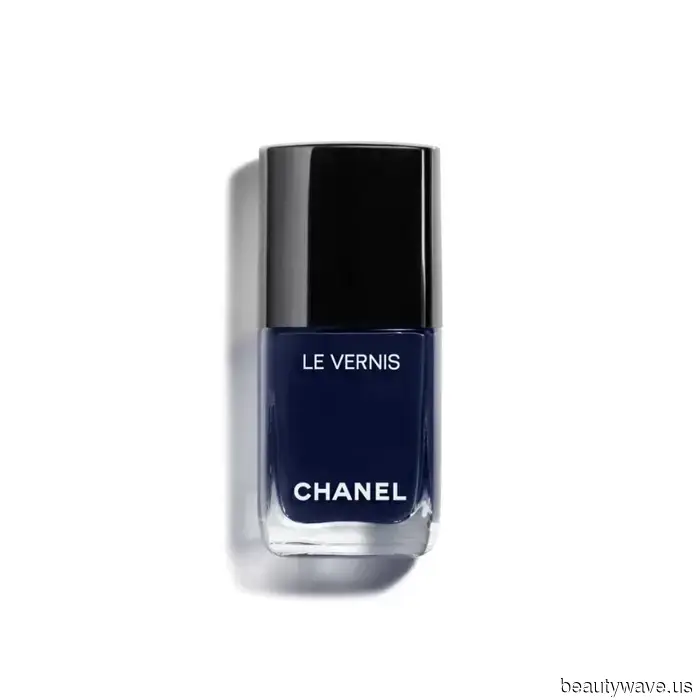 Selena Gomez's "Velvet Noir" nails highlight one of the most overlooked nail shades from Chanel, in my opinion.