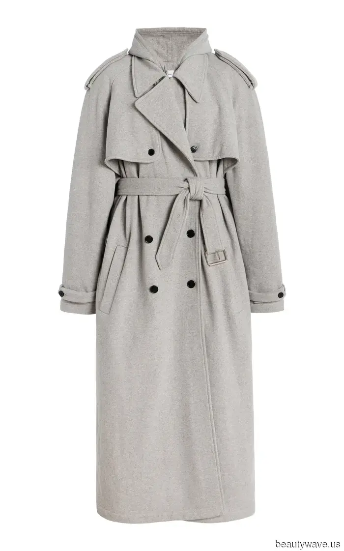 I’ve just returned from Fashion Week in Paris and Milan—here are 7 trends I noticed all over.