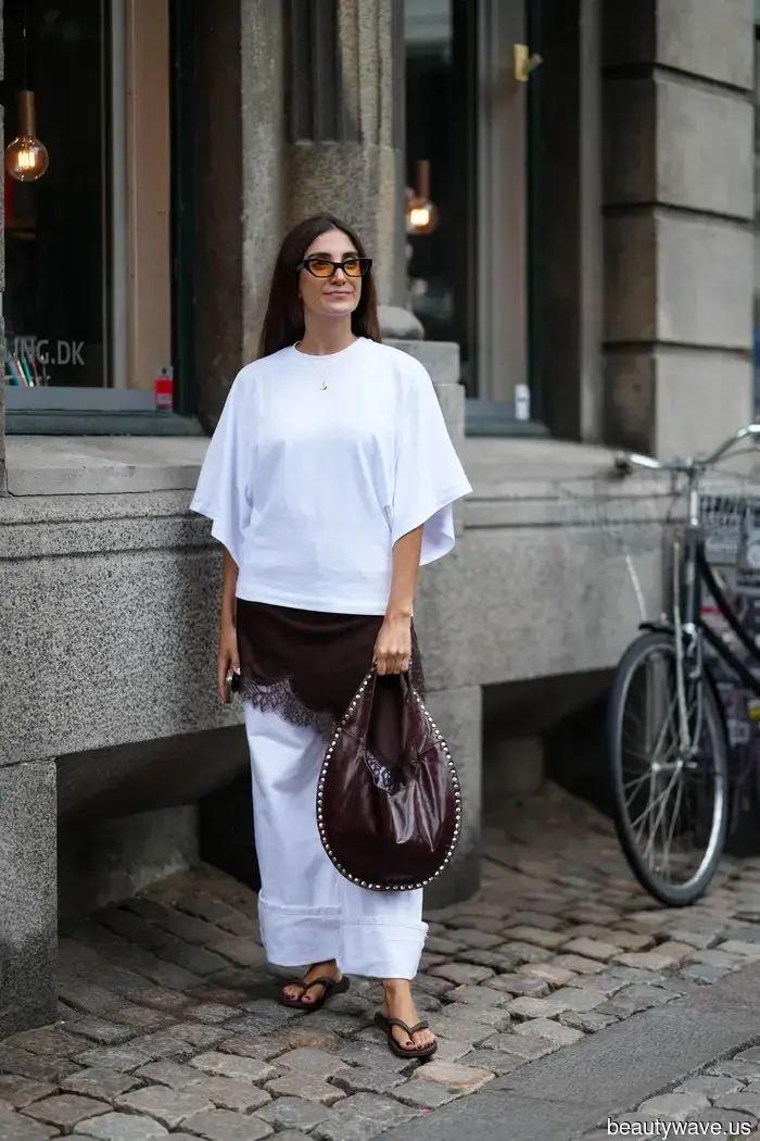 You're definitely a Fashion Person if you're wearing your jeans in this stylish manner for Fall 2025.