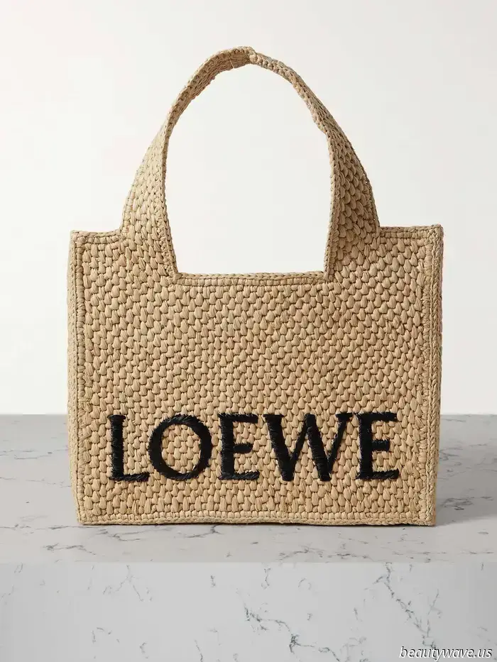 The Top 5 Handbag Trends This Summer Are Unexpectedly Classic