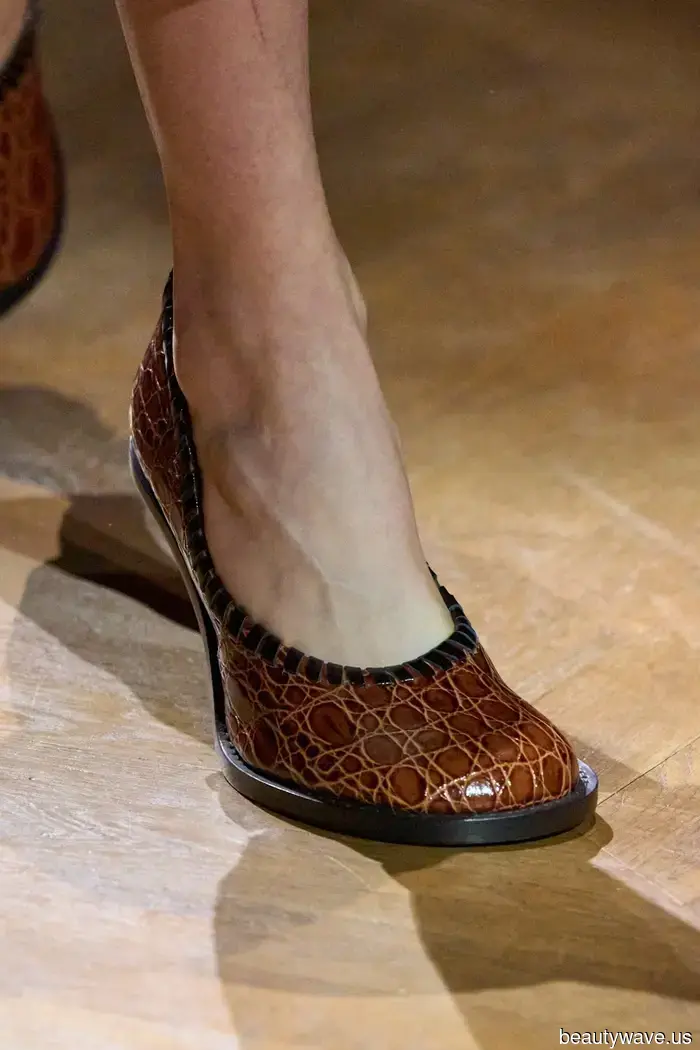 The 7 Shoe Trends That Are Sure to Make a Statement This Autumn