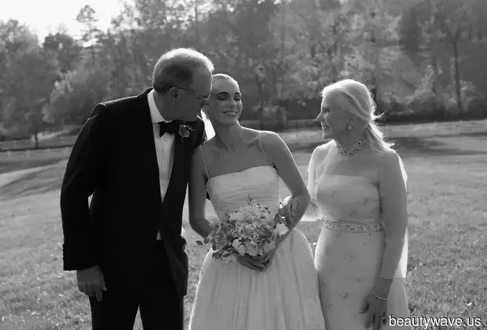 The bride chose Danielle Frankel and vintage Ralph Lauren for her wedding at Blackberry Farm.