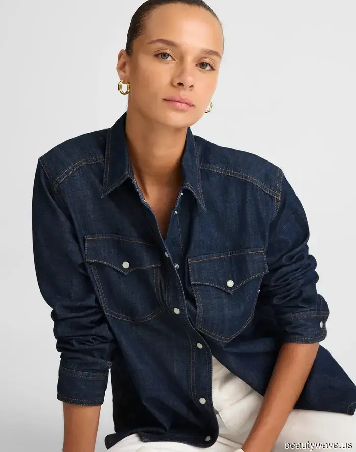 Wow, everything is currently discounted at Madewell—some of these stylish pieces rarely see a price reduction.