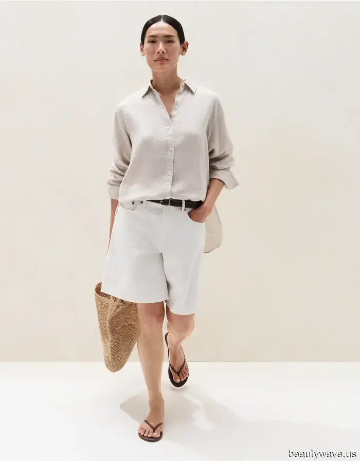 Ob es dir gefällt oder nicht, so stylen coole Mädchen den Sandalentrend des Sommers.