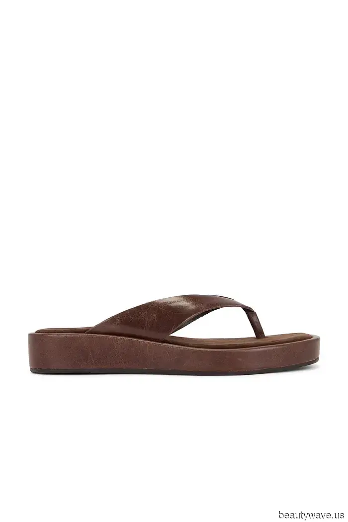 La tendencia de los pantalones cortos de chica genial que está dominando NYC y LA&mdash;Estos zapatos los harán lucir elegantes este verano