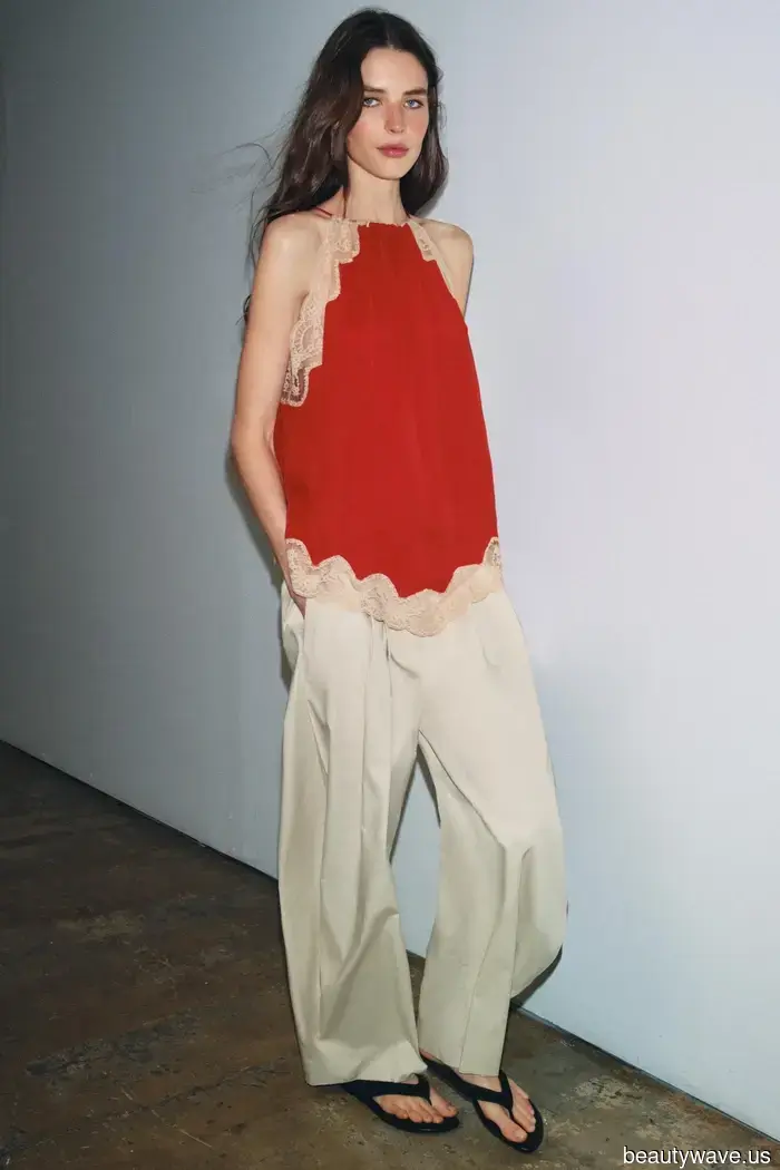 7 Tops de Verano Chic que las Mujeres Europeas Están Usando con Jeans