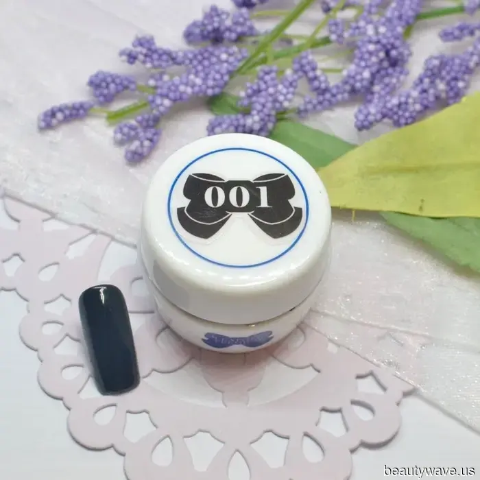 I Tried a Japanese Gel Manicure, and I Won't Regret It—Here's What You Should Know.