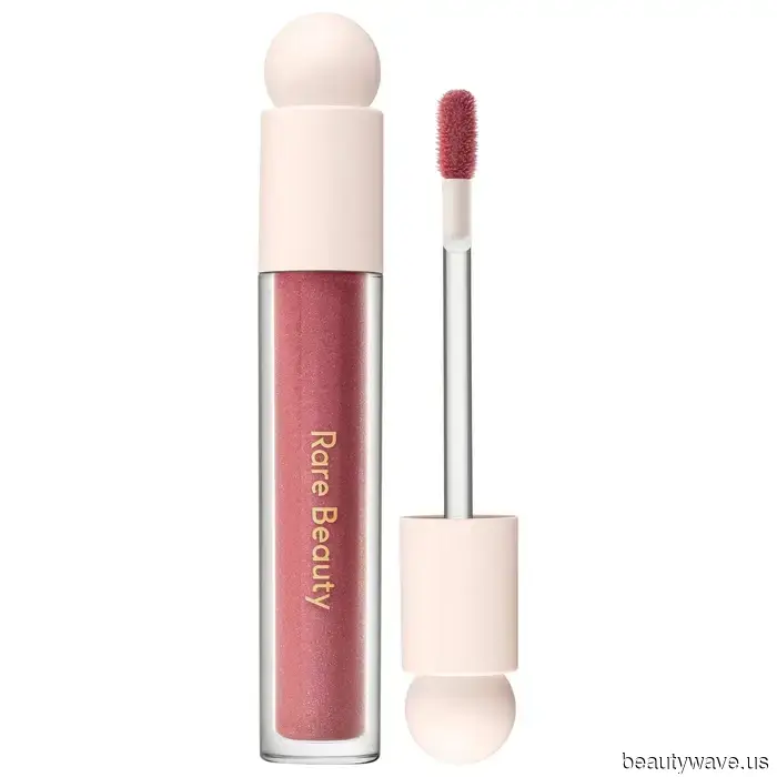 Sono un'editor di moda che ha comprato più prodotti di bellezza che vestiti ultimamente&mdash;19 di cui non ho rimpianti.