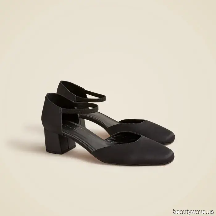 I searched through the sales to discover the most stylish and trendy selections for holiday parties this year.