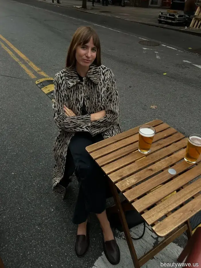 Dieser von Redakteuren genehmigte Mantel ist im zweiten Jahr in Folge im Trend&mdash;gerade jetzt ist er um 25% reduziert.