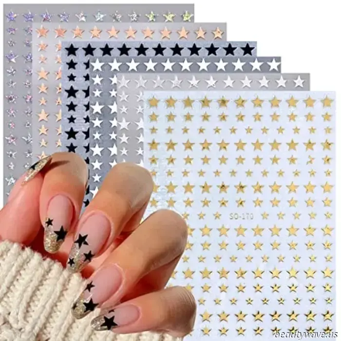 Dua Lipa's Grand Prix manicure fuses two of the summer's trendiest nail styles.