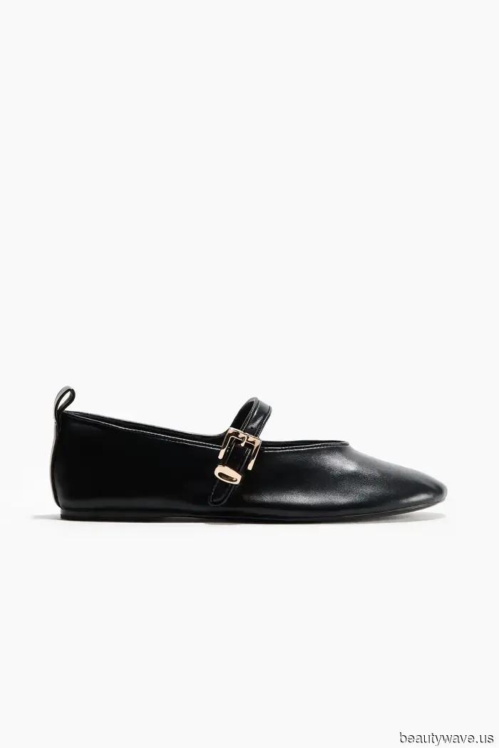 I'm Over Sandals—This Closed-Toe Shoe Is Just as Stylish with Skirts.