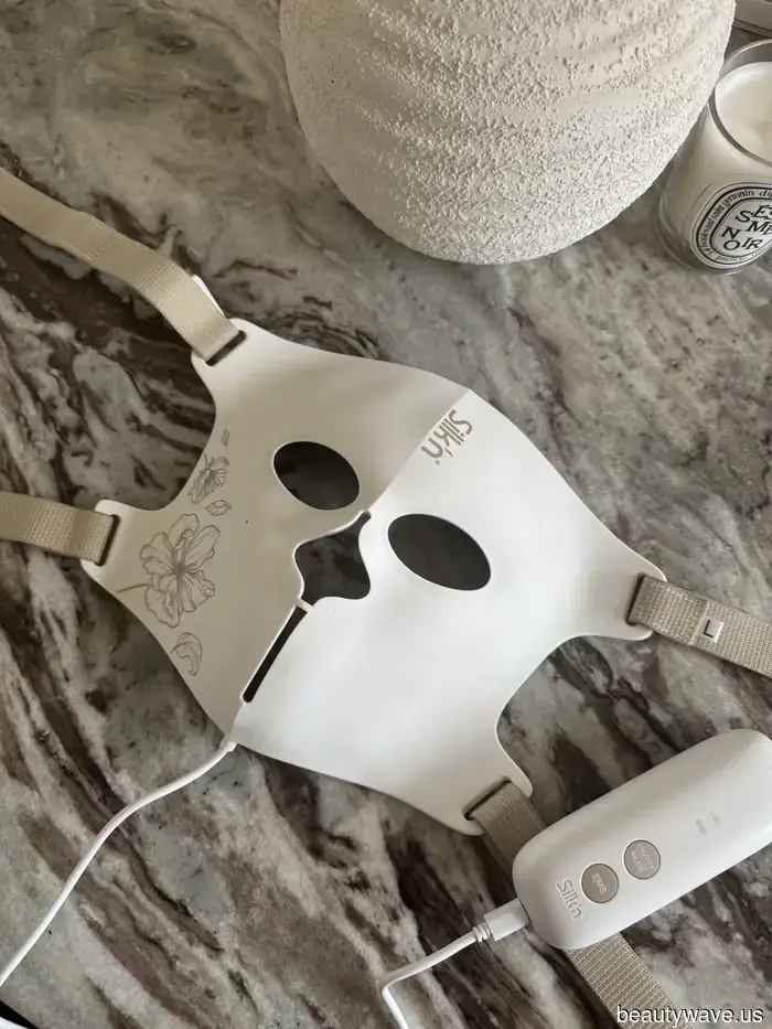 I Tried This LED Mask That Claims to Sculpt and Define Your Face—The "Facial Workout" Experience