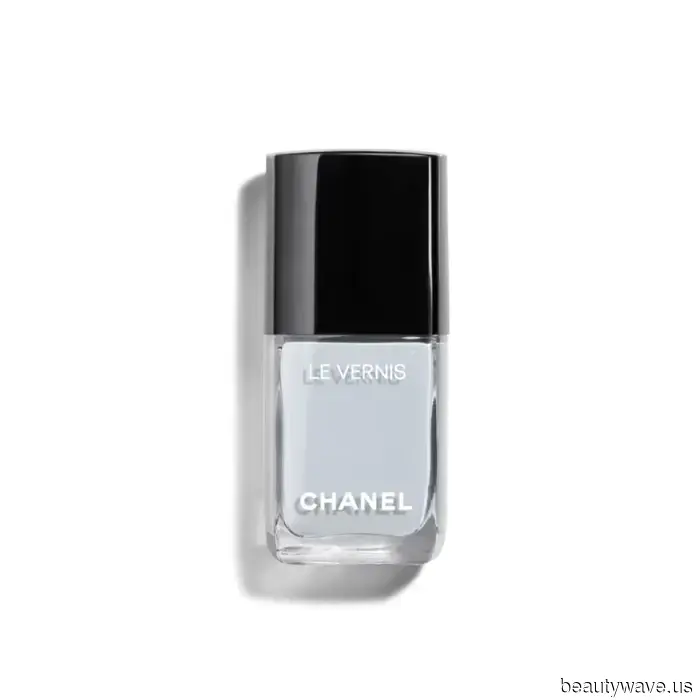Selena Gomez's "Velvet Noir" nails highlight one of the most overlooked nail shades from Chanel, in my opinion.