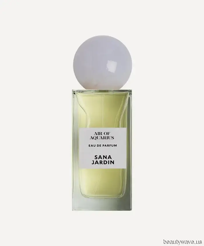 Sparkling, Irresistible, and Enchanting—9 Winter Fragrances That Captivate Me Immediately