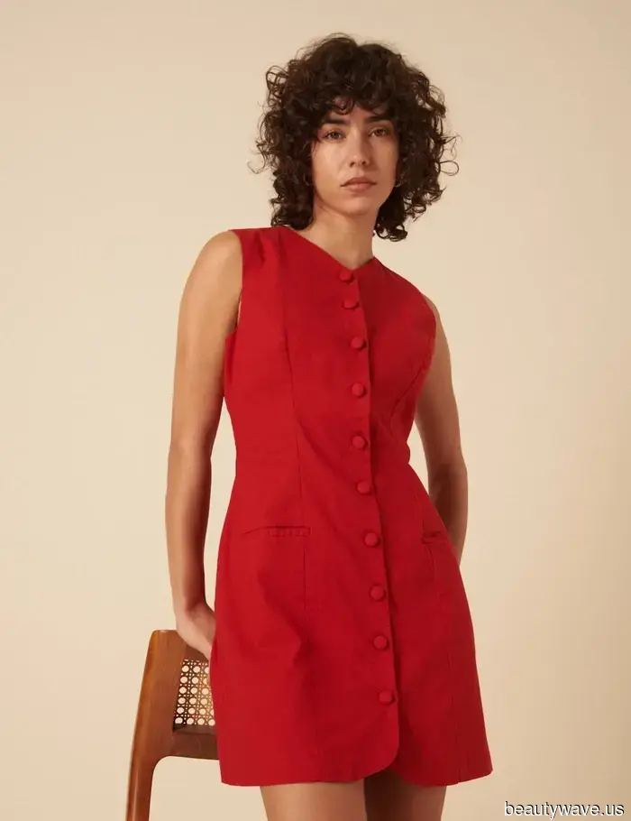 5 semplici ma eleganti combinazioni di minidress e infradito che indosserò in continuazione quest'estate