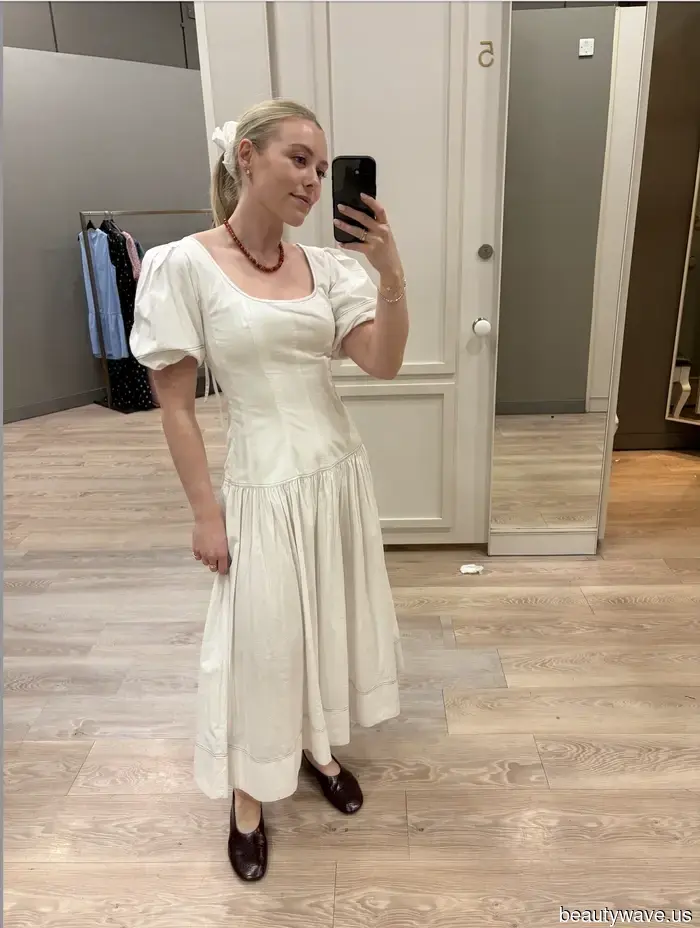 Mark my Words&mdash;Dieses teuer aussehende M&S Kleid wird der virale Hit des Sommers sein.