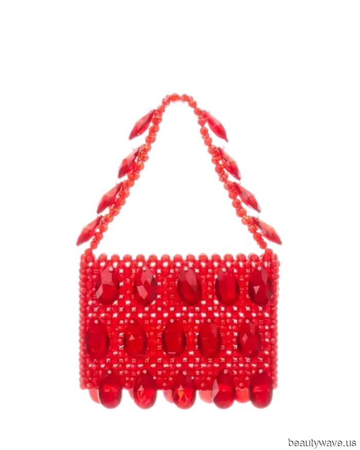 Fondamentalmente, tutto ciò che le persone della moda vogliono in questo momento è perline, e questi sono i loro preferiti.