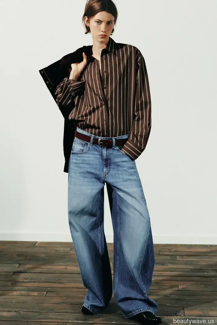 Chic am Flughafen im Jahr 2025 bedeutet, diese Hemd- und Schuhtrends mit Jeans zu tragen.