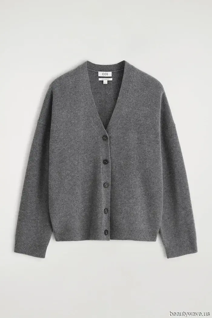 Très Chic! 7 Essential Capsule Wardrobe Items to Bring for a Parisian Getaway