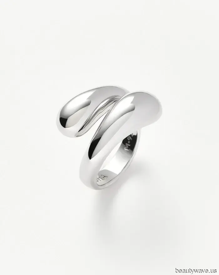 Spotted in Paris: The 2026 Trends That French It Girls Are Already Embracing