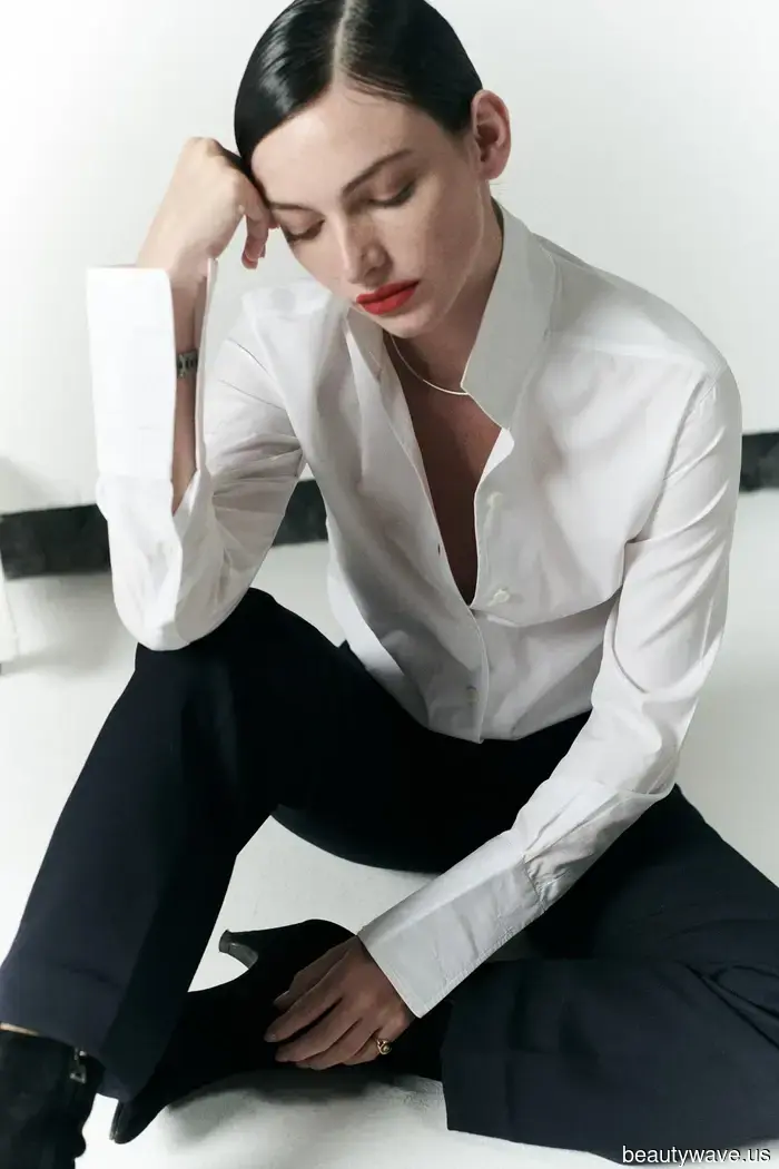 Every French woman's capsule wardrobe in Paris features these essential pieces.