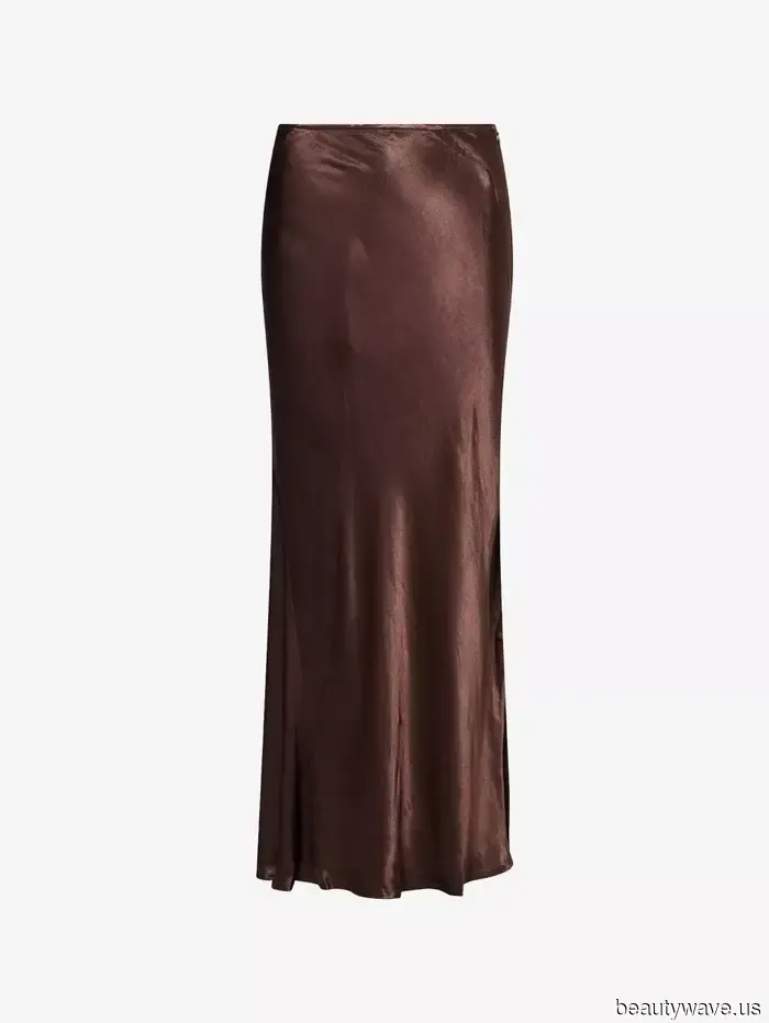 French women are now opting to abandon their jeans for a much more sophisticated trend—I decided to try it out myself.