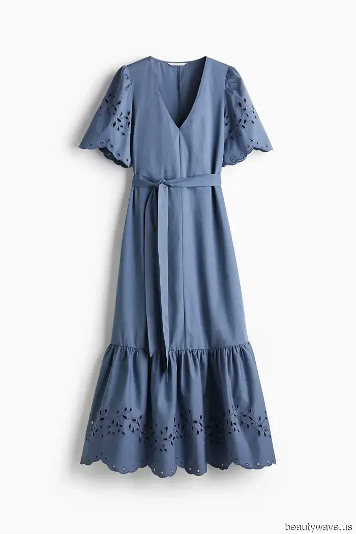 5 Stylish Yet Functional Essentials You Need for a Summer Staycation, According to an Expert