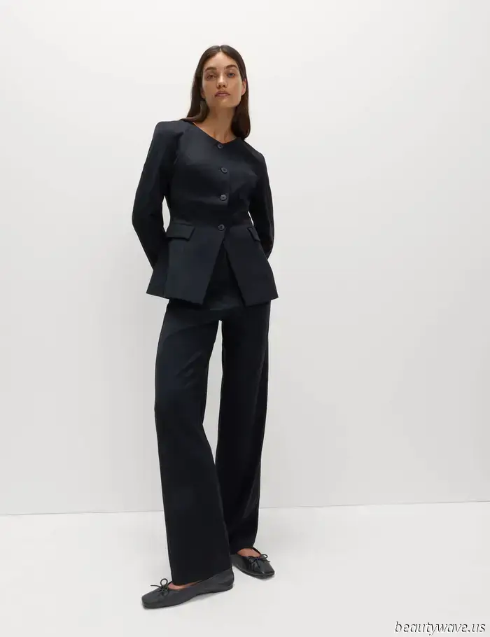 Lila Moss recently showcased the anti-jeans trend that all the most stylish people I know are incorporating into their wardrobes.