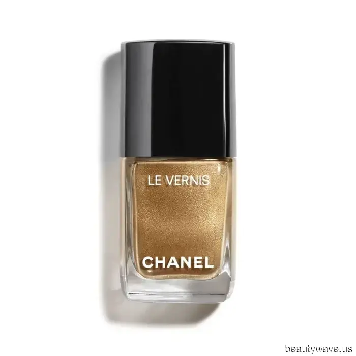 From Margot Robbie to Zoë Kravitz, here are the Nail Polish Colors Celebrities Really Use.