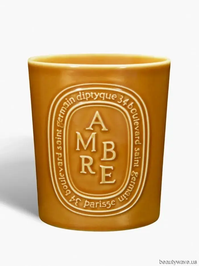 Da Chanel a Hermès, questi sono i 9 prodotti che il nostro team di bellezza desidera davvero per Natale.