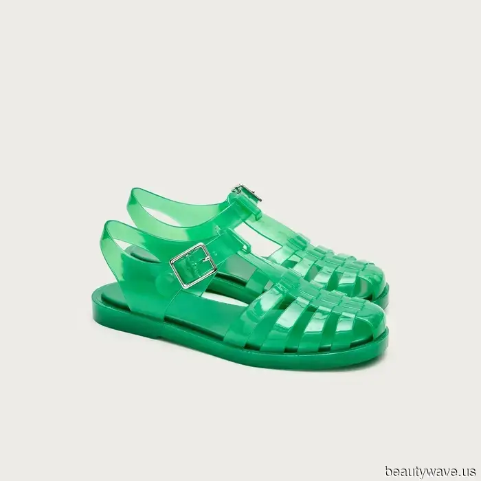 Adiós Chanclas: Estas 5 Tendencias de Sandalias de Verano Dominarán Esta Temporada