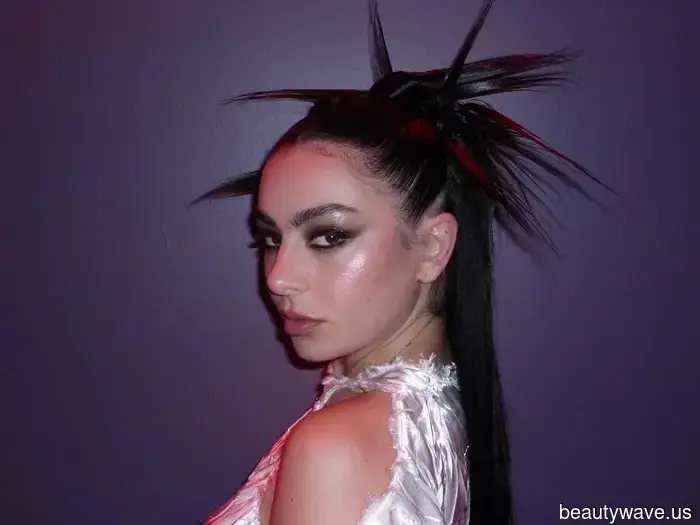 Incontra Yasmin Istanbouli: L'It-Girl Makeup Artist dietro i tuoi momenti di glamour preferiti delle celebrità