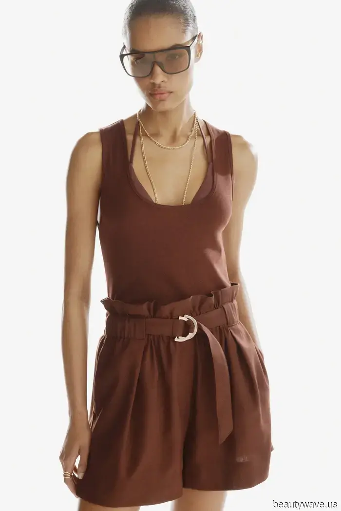 Acabo de construir un elegante guardarropa de verano completamente de H&M&mdash;9 piezas que ya se están moviendo rápido.