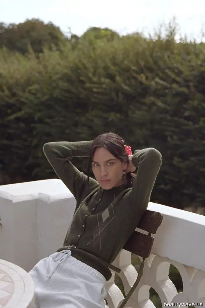 Nothing brings down the grandeur of your closet quite like the Zara New Arrivals section—25 items that can instantly enhance your fall wardrobe…