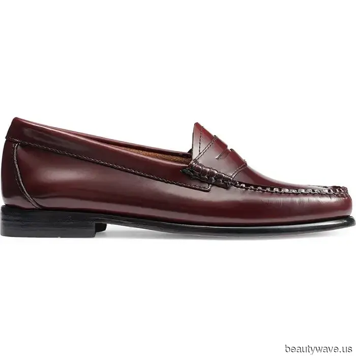 I Cover More Than 5 Miles Daily While Working in Manhattan—Here’s an Editor-Approved Guide to Fall Footwear for City Girls.