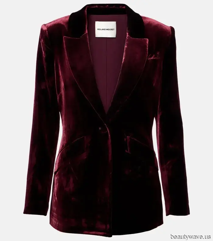 Claudia Winkleman Recently Wore the £50 COS Knit That I've Adored for Years—And It's Still Available.