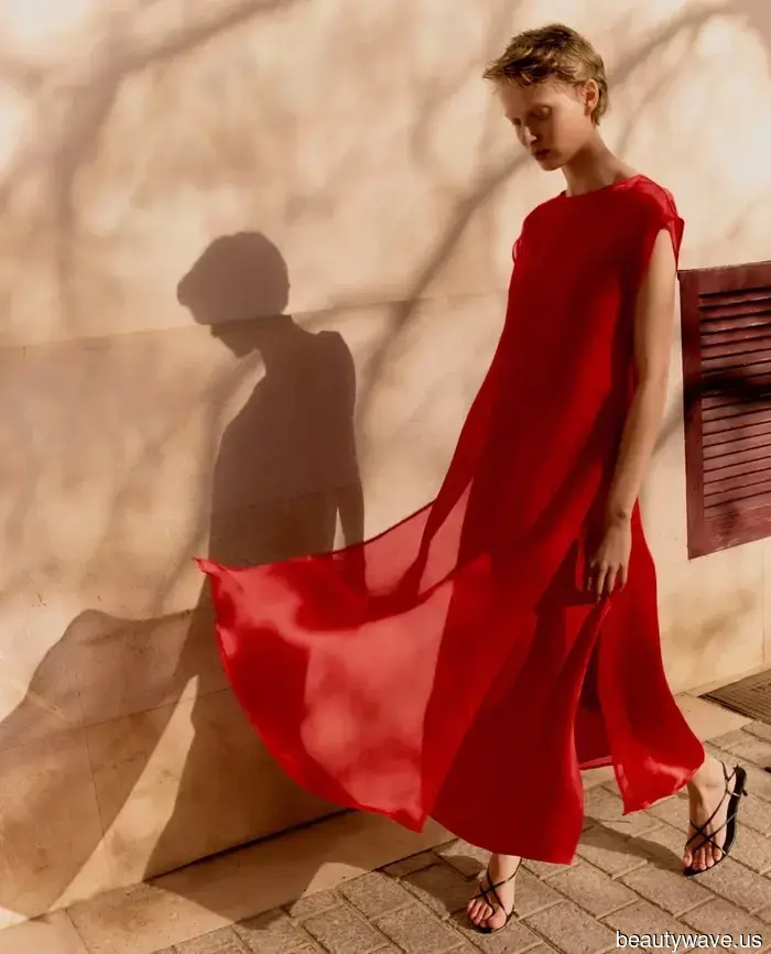 The "Barely-There" Look Has Returned—5 Tips to Perfect This Controversial Trend Beloved by Fashion Insiders for…