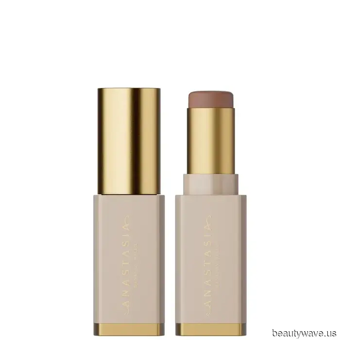 A Makeup Artist Shares Their Top Bronzer Picks for Mature Skin