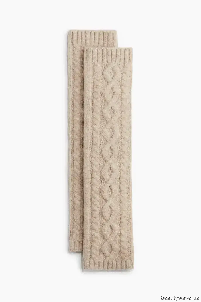 27 Cozy Autumn Accessories I'd Sport at All the Trendiest Spots in NYC