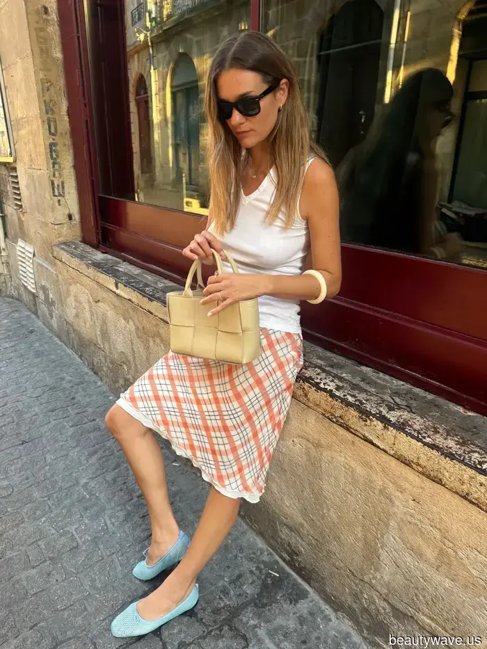 No Sandalias&mdash;Si quieres que tus atuendos de verano se vean lujosos, usa esta tendencia de zapatos en su lugar