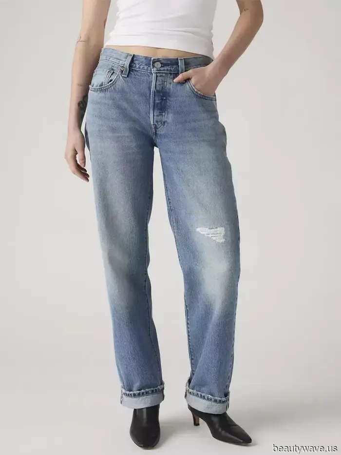 In Paris, fashionable women are aware of this mistake to avoid when getting dressed for an evening out.