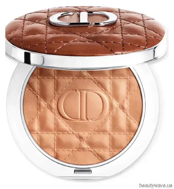 I Recently Consulted the Experts, Here Are the 6 Fall Makeup Color Trends You’ll Want to Be Aware Of.