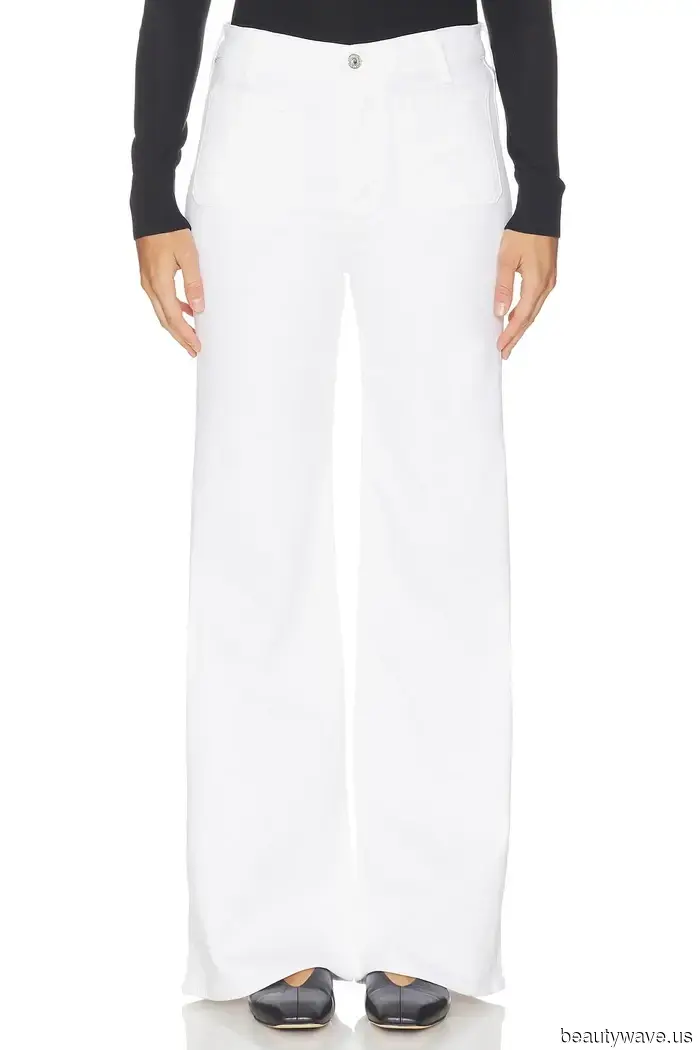 The official coolest jeans color to pair with sandals this year has just been announced.